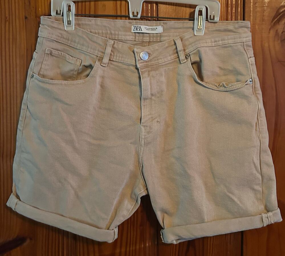 ZARA Women’s denim shorts high rise tan boyfriend Bermuda size 36